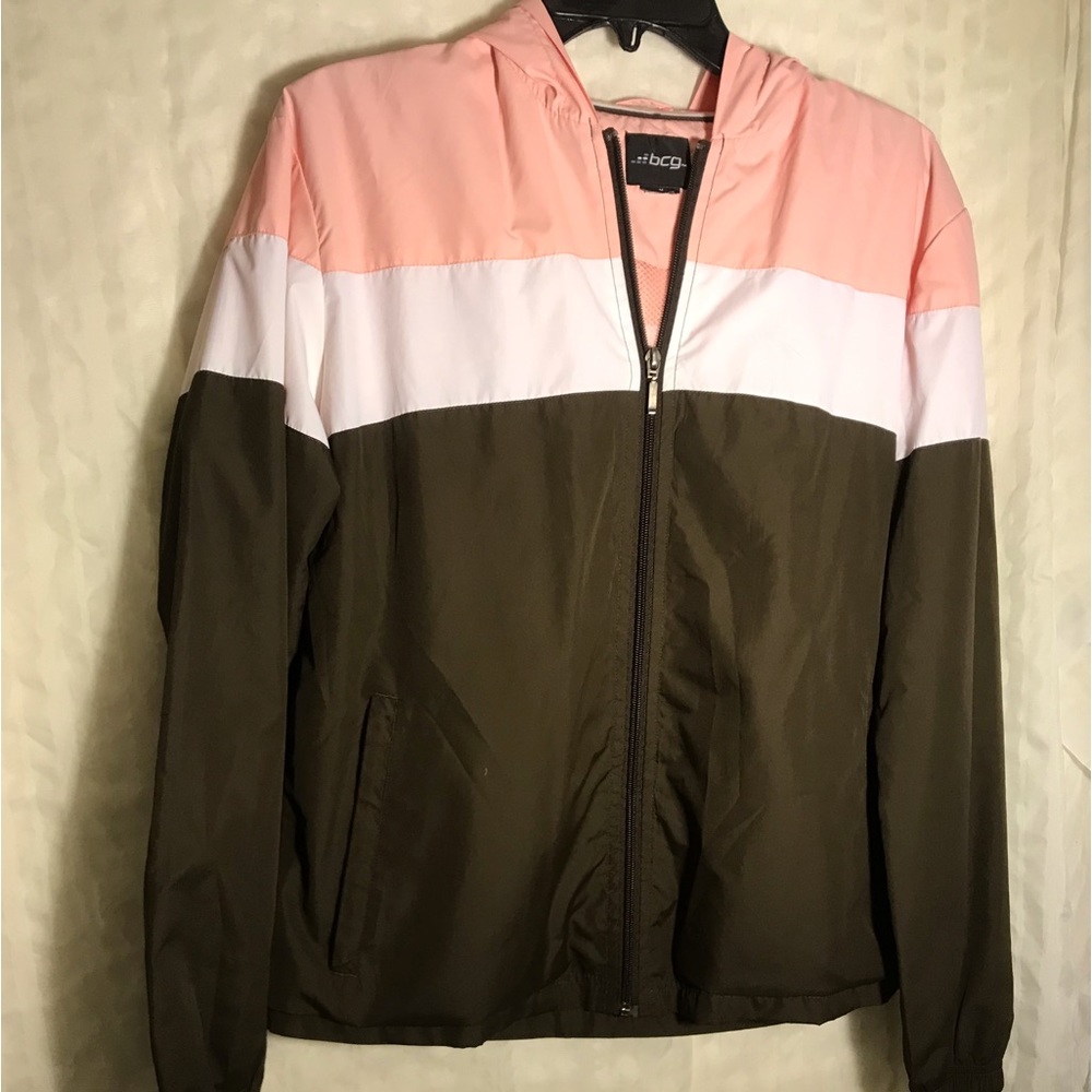 BCG Ladies Windbreaker Joggers Jacket Sz M light pink, white and chocolate brown